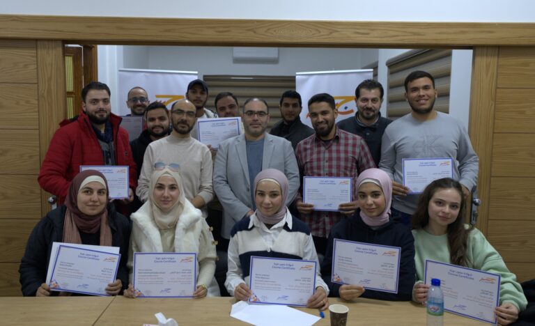 اختتام  الدورة التدريبية “الكتابة للسوشال ميديا”